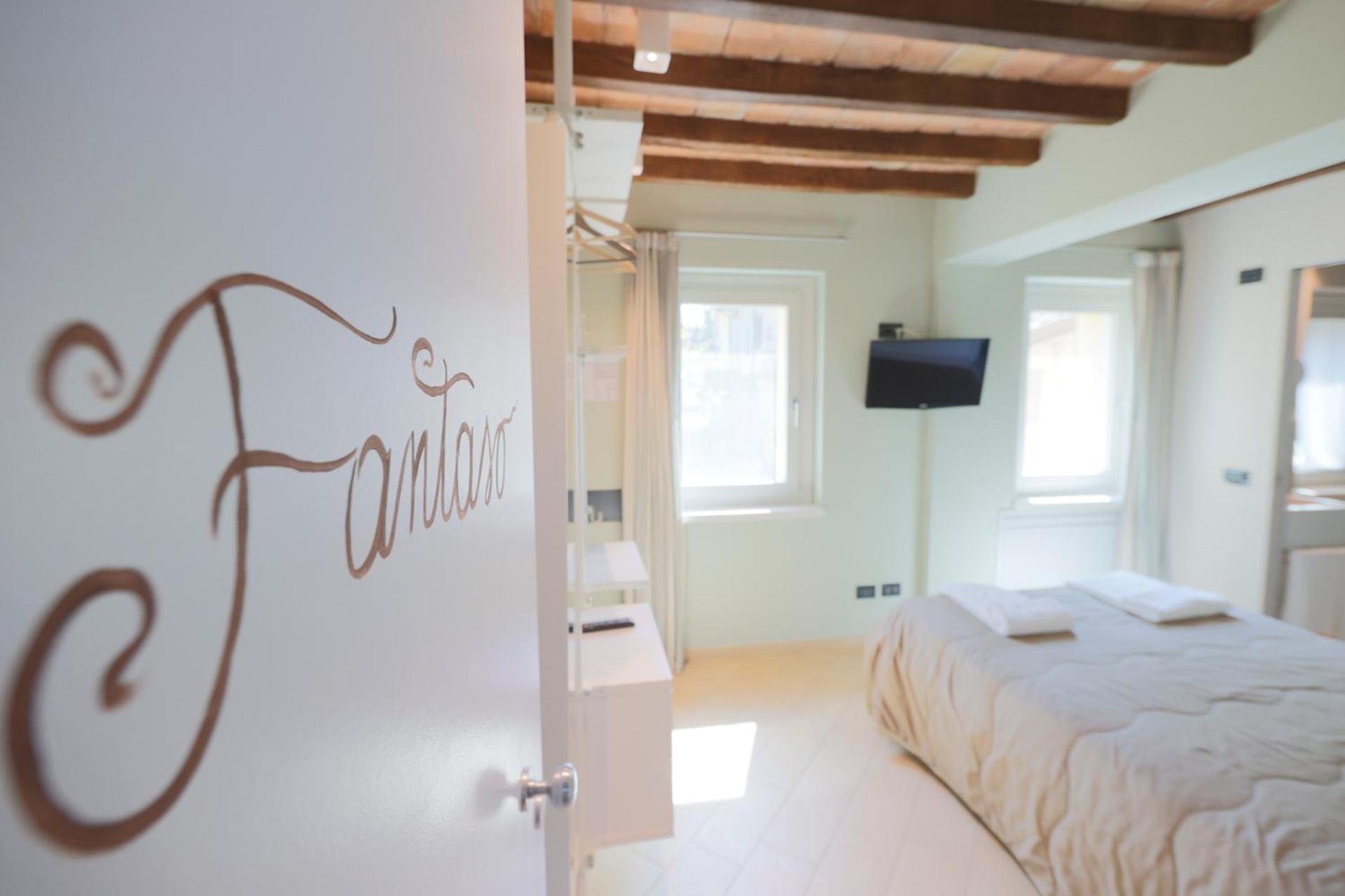 Emilio'S Rooms Castelvetro di Modena Exterior photo
